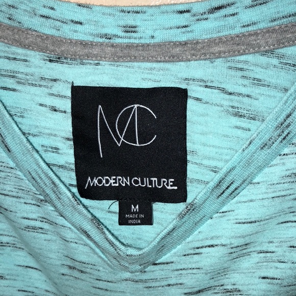 teal shirt - Picture 2 of 3